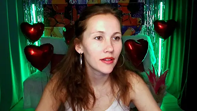 Snapshot of MichelleOrtis chatting on 14, 2, 2025 MichelleOrtis online show from 14, 2, 2025