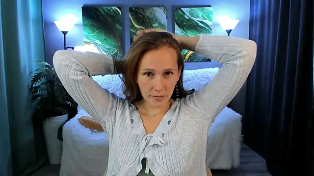 Snapshot of MichelleOrtis chatting on 29, 9, 2025 MichelleOrtis online show from 29, 9, 2025
