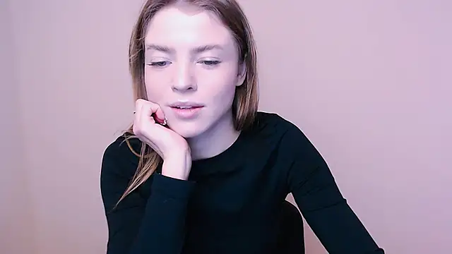 Snapshot of MissOliviaa_ chatting on 4, 1, 2025 MissOliviaa  online show from 4, 1, 2025