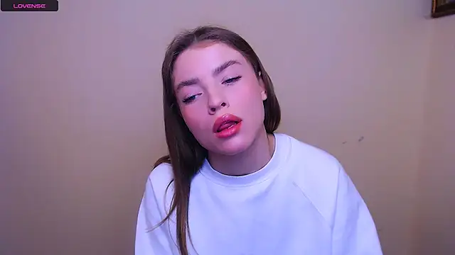 MissOliviaa  online show from 25, 2, 2025