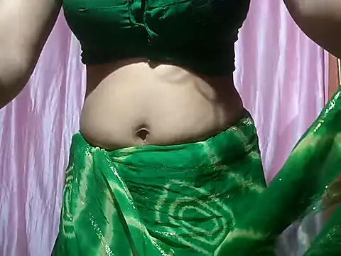 Snapshot of poojaxxx65 chatting on 17, 3, 2025 poojaxxx65 online show from 17, 3, 2025