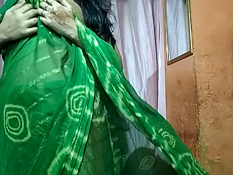 poojaxxx65 online show from 13, 10, 2025