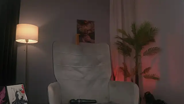 Snapshot of SerenaGrantt chatting on 24, 5, 2026 SerenaGrantt online show from 24, 5, 2026
