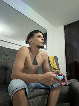 ArturoDelgado1 online show from 6, 3, 2026