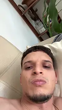 ArturoDelgado1 online show from 16, 4, 2026