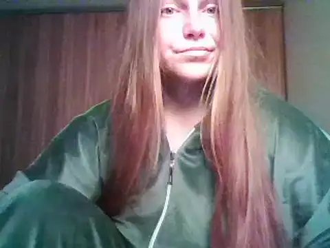 Evasapples online show from 12, 10, 2025