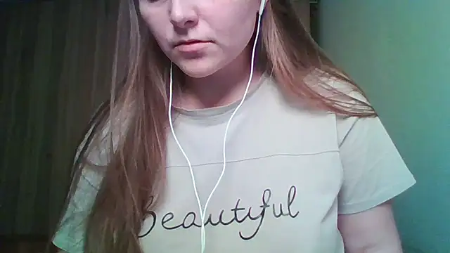 Snapshot of Evasapples chatting on 11, 5, 2026 Evasapples online show from 11, 5, 2026