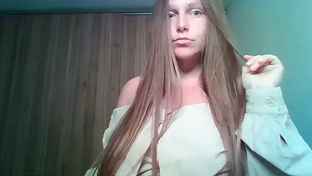 Snapshot of Evasapples chatting on 1, 6, 2026 Evasapples online show from 1, 6, 2026