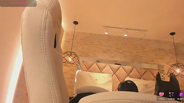 dorothy vegga online show from 5, 3, 2025