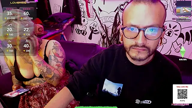 Snapshot of tatouagendecouple chatting on 18, 1, 2025 tatouagendecouple online show from 18, 1, 2025