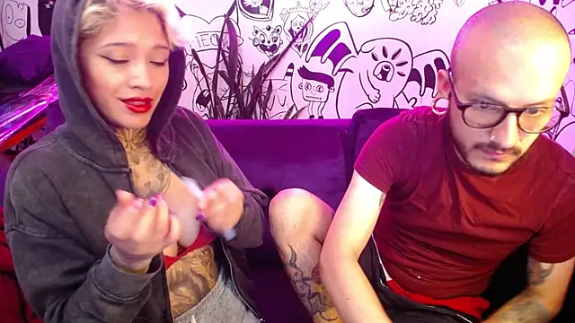 Snapshot of tatouagendecouple chatting on 15, 2, 2025 tatouagendecouple online show from 15, 2, 2025