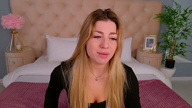 HelenaMorgan online show from 24, 9, 2025