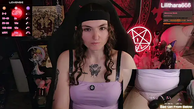 Snapshot of BrandiWRLD_999 chatting on 14, 7, 2026 BrandiWRLD 999 online show from 14, 7, 2026