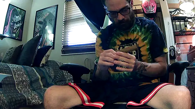 slutty guy12 online show from 28, 2, 2025