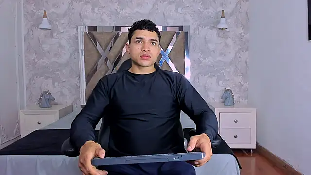 Snapshot of gerson_zt chatting on 23, 10, 2025 gerson zt online show from 23, 10, 2025