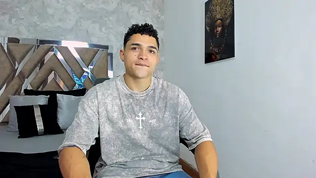 Snapshot of gerson_zt chatting on 26, 10, 2025 gerson zt online show from 26, 10, 2025