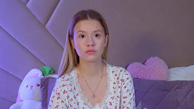 MilanaBalmain online show from 4, 5, 2026