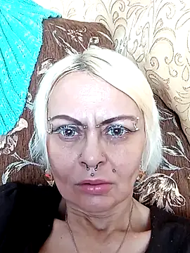 Gardener of Illusions online show from 5, 2, 2025