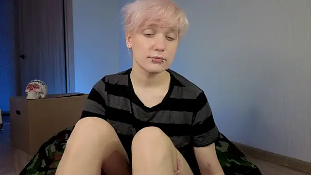 Snapshot of Gregory_Byyrd chatting on 9, 7, 2026 Gregory Byyrd online show from 9, 7, 2026