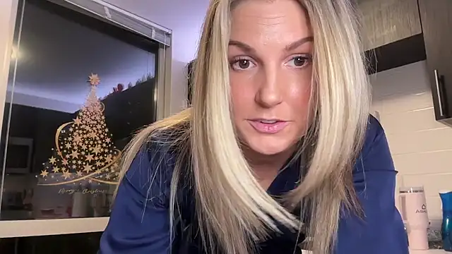 Snapshot of Graciemae_baexx chatting on 27, 12, 2024 Graciemae baexx online show from 27, 12, 2024