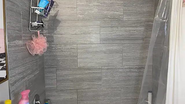 Snapshot of Graciemae_baexx chatting on 3, 1, 2025 Graciemae baexx online show from 3, 1, 2025