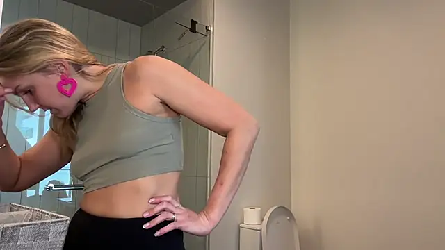 Snapshot of Graciemae_baexx chatting on 14, 2, 2025 Graciemae baexx online show from 14, 2, 2025