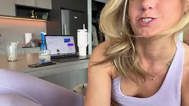 Snapshot of Graciemae_baexx chatting on 27, 2, 2025 Graciemae baexx online show from 27, 2, 2025