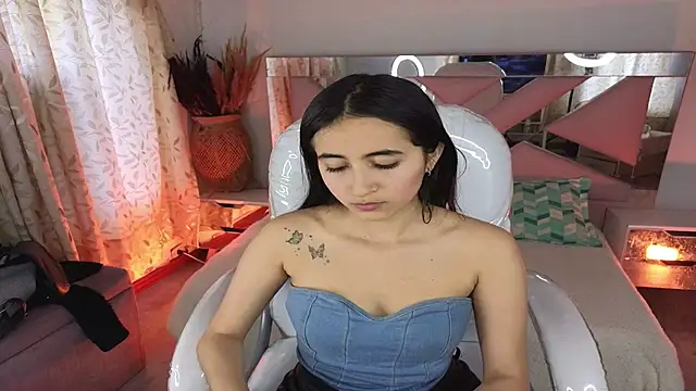 Mia Fischer online show from 3, 12, 2025