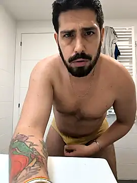 cricrimsBarcelona online show from 29, 12, 2024