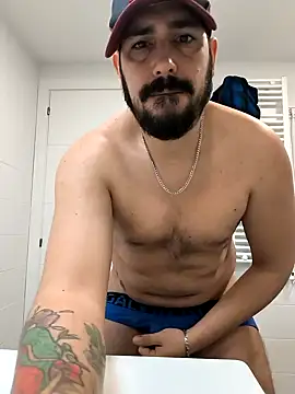 cricrimsBarcelona online show from 11, 1, 2025