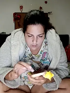 kittymorenita26 online show from 29, 1, 2025