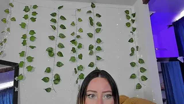 JanneKim online show from 28, 10, 2025