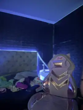 Paloma  LS online show from 5, 3, 2025