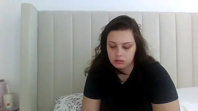 Krystal Tx online show from 5, 8, 2026