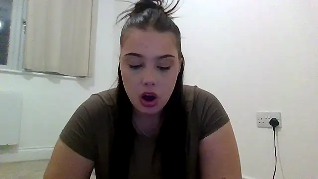 Krystal Tx online show from 9, 8, 2026