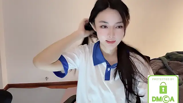 Snapshot of SarahYang chatting on 26, 9, 2025 SarahYang online show from 26, 9, 2025