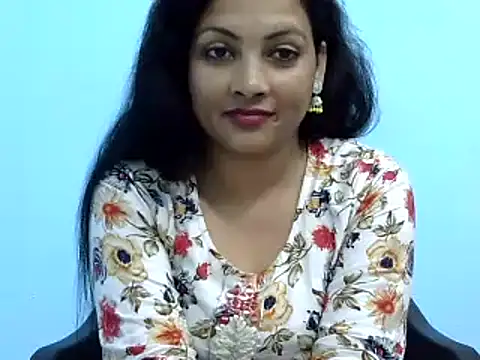 Snapshot of tripti2 chatting on 4, 3, 2025 tripti2 online show from 4, 3, 2025