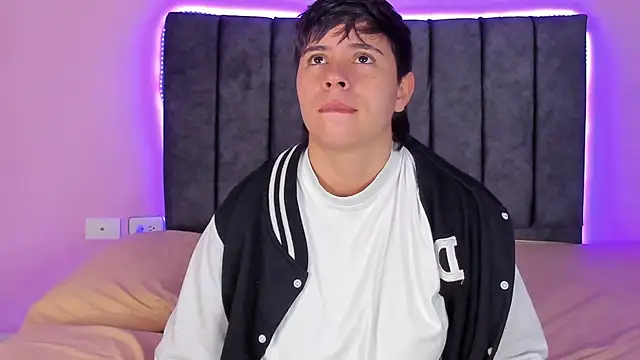 AbbySmiitth  online show from 31, 1, 2025