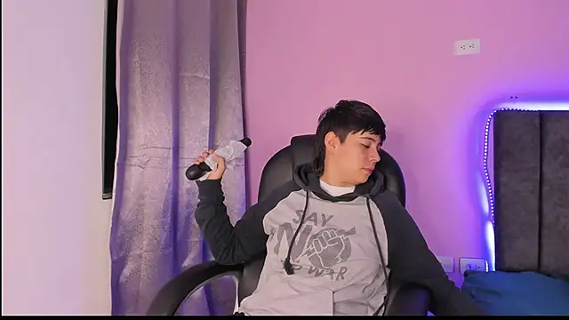 AbbySmiitth  online show from 1, 2, 2025