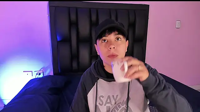 AbbySmiitth  online show from 27, 2, 2025