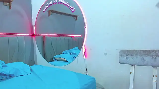 Snapshot of minimi_naty chatting on 15, 1, 2025 minimi naty online show from 15, 1, 2025