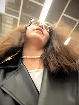 meow girl online show from 15, 11, 2025