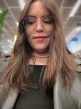 meow girl online show from 20, 12, 2025