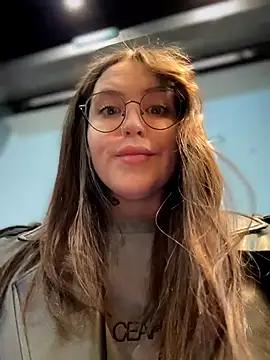 meow girl online show from 15, 2, 2026