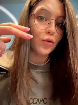 meow girl online show from 18, 2, 2026