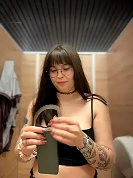 meow girl online show from 19, 7, 2026