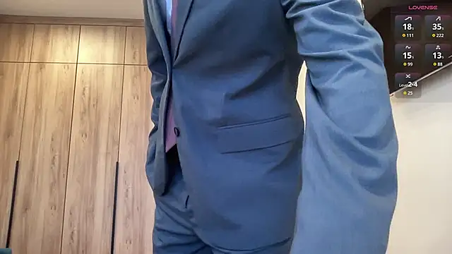 cute mark online show from 14, 2, 2026