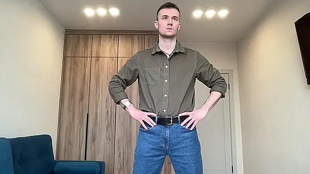 cute mark online show from 31, 3, 2026