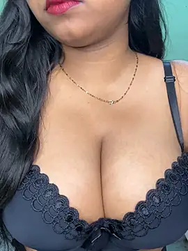 Snapshot of Ishaani_0 chatting on 22, 5, 2026 Ishaani 0 online show from 22, 5, 2026