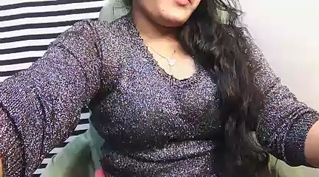 Snapshot of SabrinaNoor chatting on 23, 12, 2024 SabrinaNoor online show from 23, 12, 2024